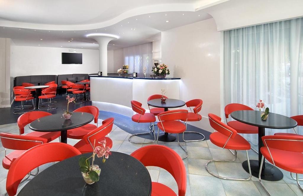 Hotel Majestic Gabicce Mare Extérieur photo